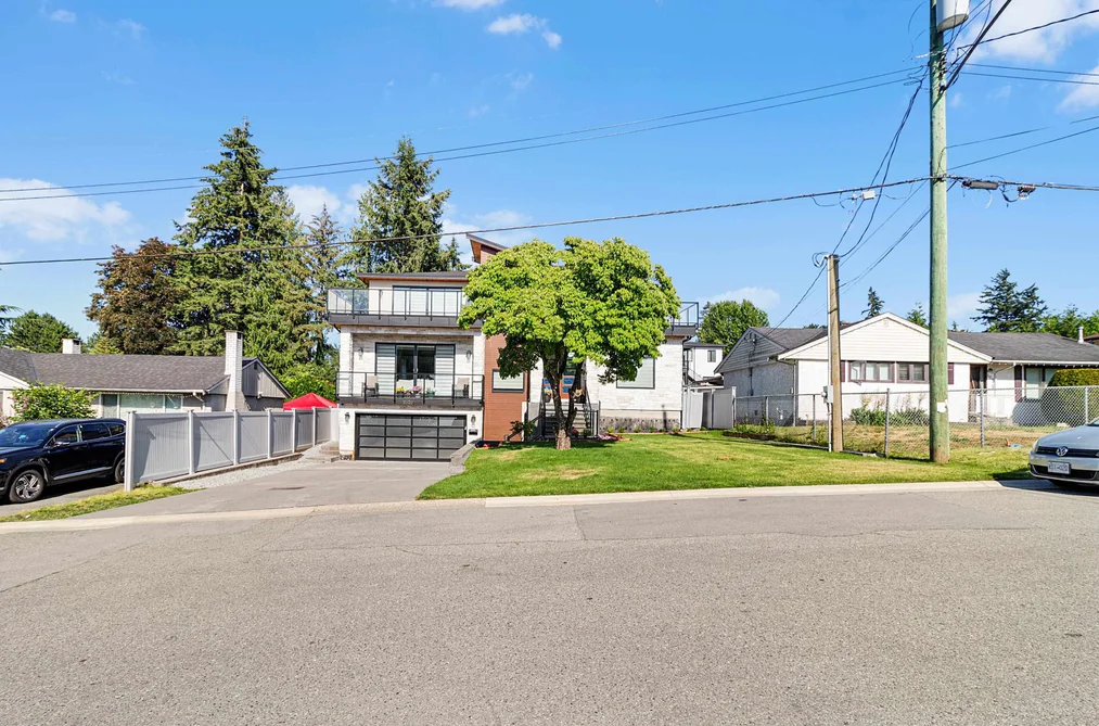 10936 128A STREET, Surrey, BC — Residential for Sale — Photo 3 of 36