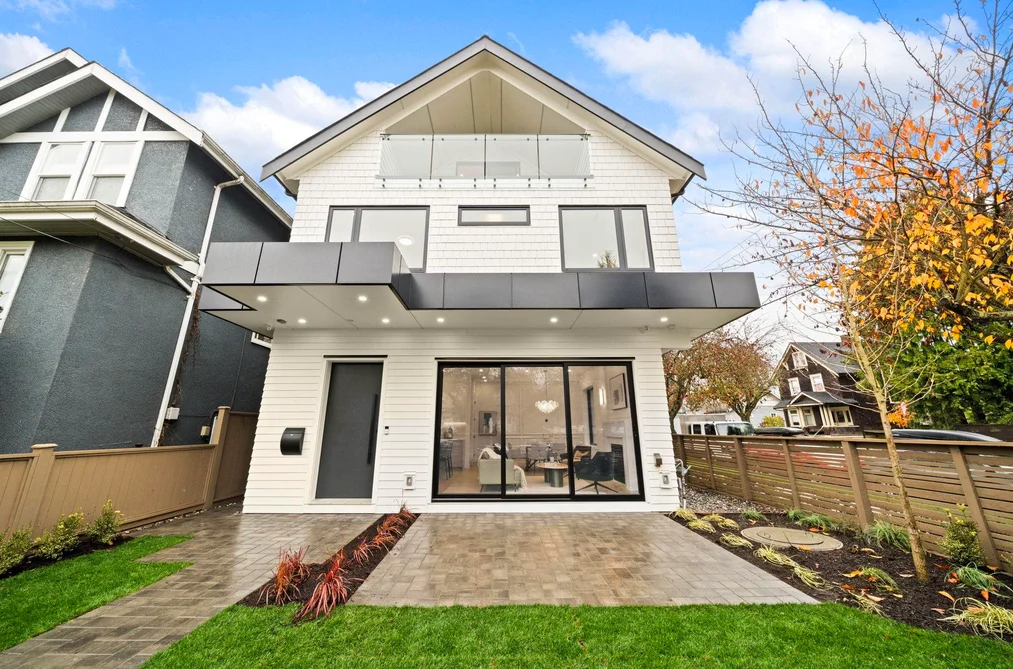 1095 E 14TH AVENUE, Vancouver BC V5T 2P1, Vancouver BC — Residential for Sale - Photo 3