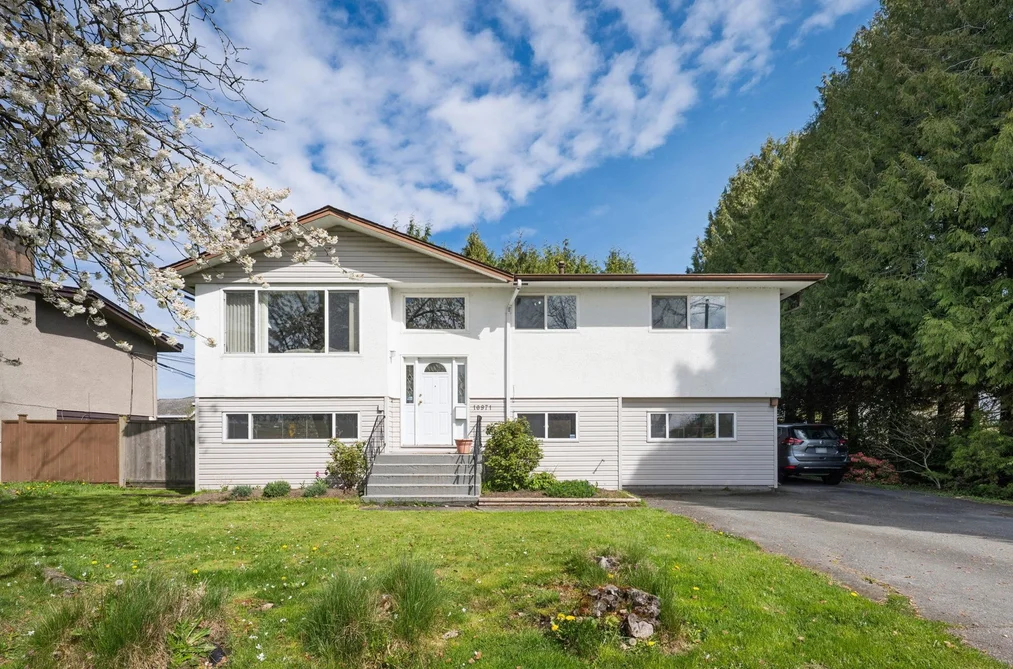 House for sale at 10971 Maddocks Road Richmond British Columbia - MLS: R3113515