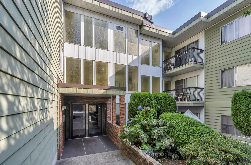 109A 8635 120 STREET, Delta BC V4C 6R5, Delta BC — Residential for Sale - Photo 2