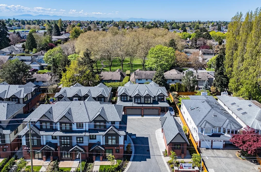 11 10233 NO. 2 ROAD, Richmond BC V7E 0C7, Richmond BC — Residential for Sale - Photo 2