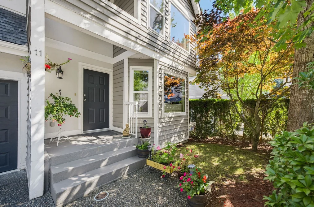 Townhouse for sale at 11 1135 Lansdowne Drive Coquitlam British Columbia - MLS: R3155952