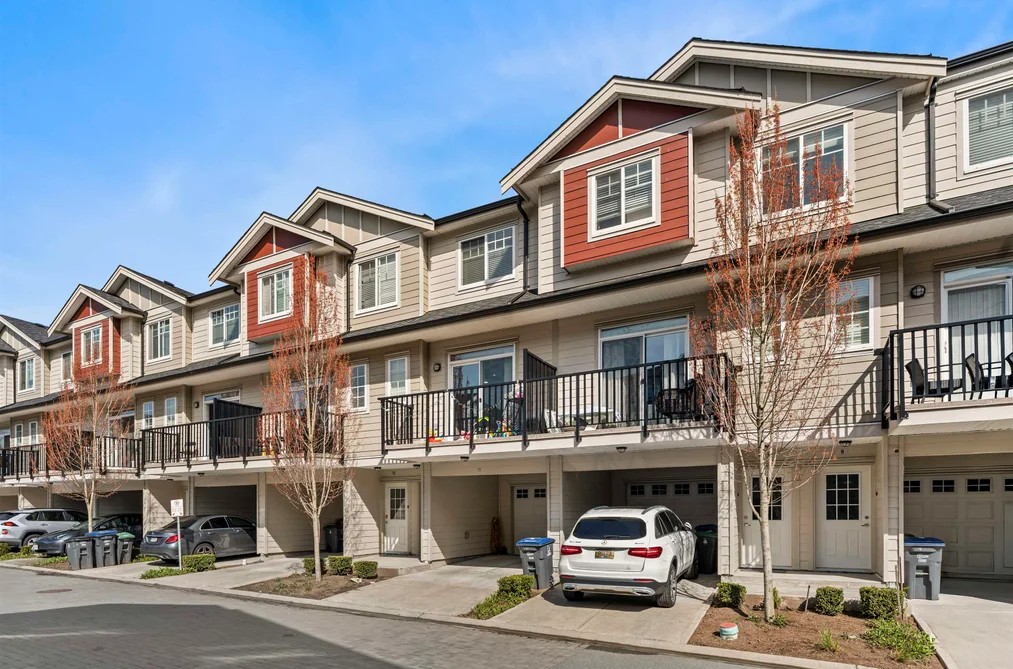 11 13898 64 AVENUE, Surrey BC V3W 1L6, Surrey BC — Residential for Sale - Photo 2