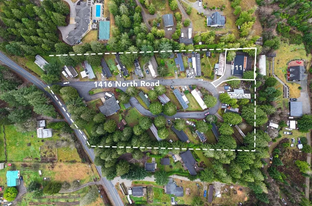 11 1416 NORTH ROAD, Gibsons BC V0N 1V1, Gibsons BC — Residential for Sale - Photo 2