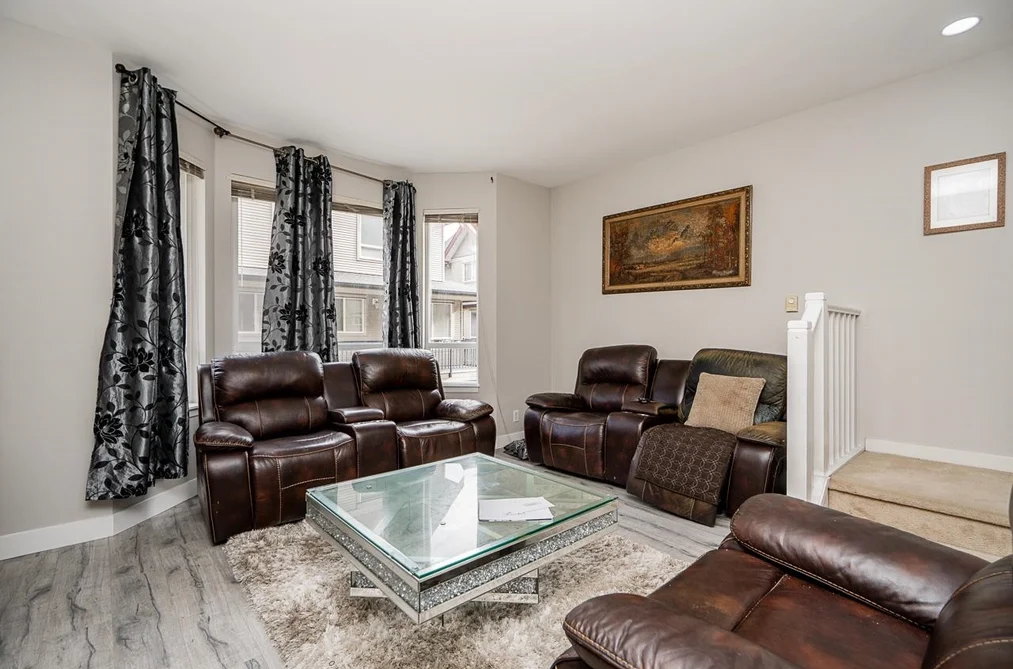 Townhouse for sale at 11 16772 61 Avenue Surrey British Columbia - MLS: R3160262