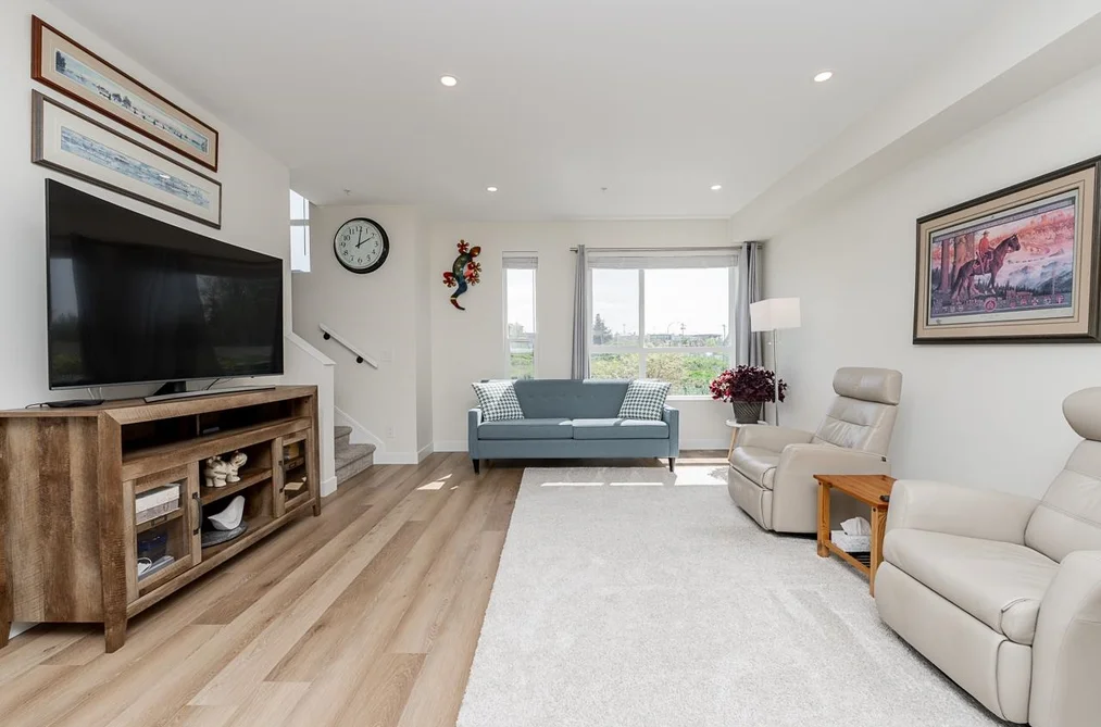 11 20134 81A AVENUE, Langley BC V2Y 4L4, Langley BC — Residential for Sale - Photo 3