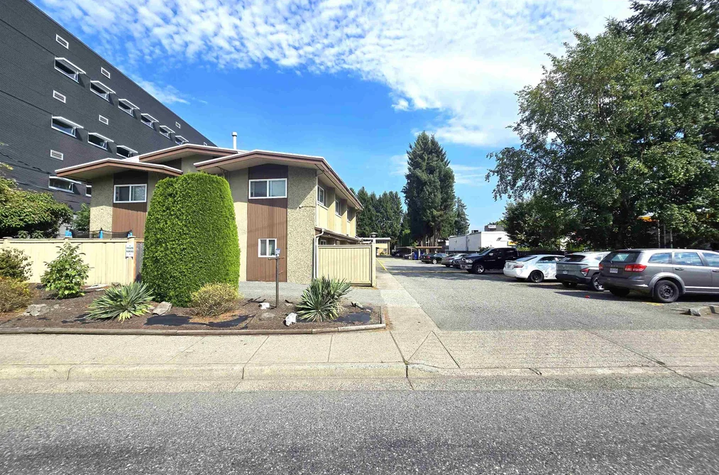 Townhouse for sale at 11 2048 Mccallum Road Abbotsford British Columbia - MLS: R3159208