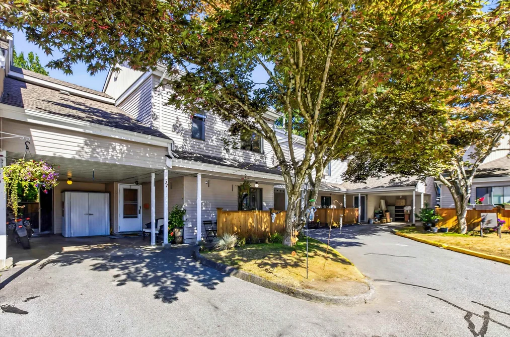 Townhouse for sale at 11 21707 Dewdney Trunk Road Maple Ridge British Columbia - MLS: R3167208