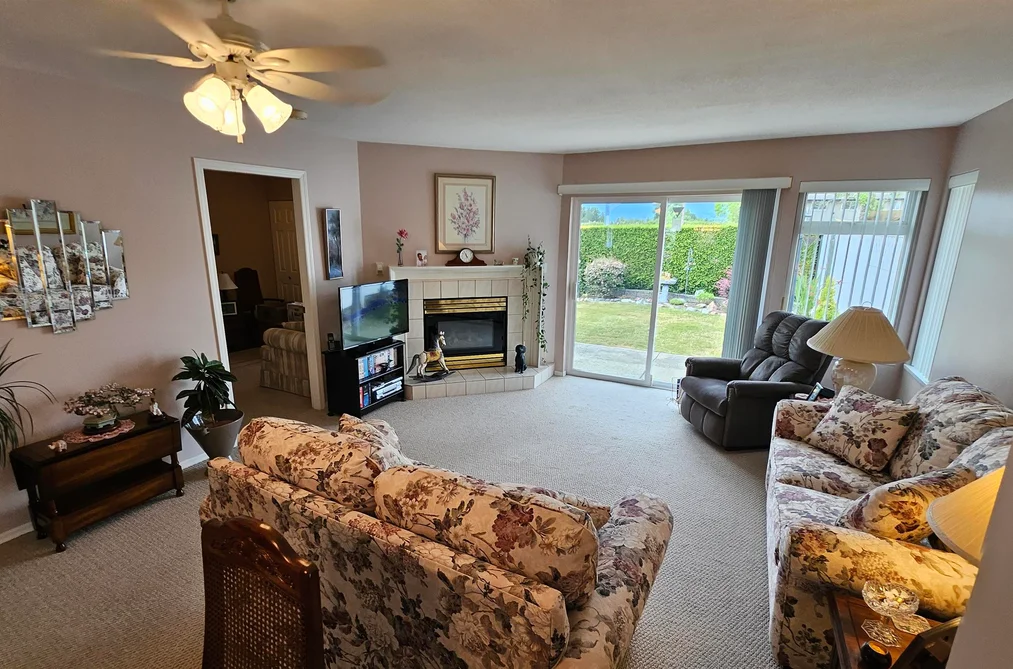 22 23580 DEWDNEY TRUNK ROAD, Maple Ridge BC V2X 0S8, Maple Ridge BC — Residential for Sale — Photo 11 of 34