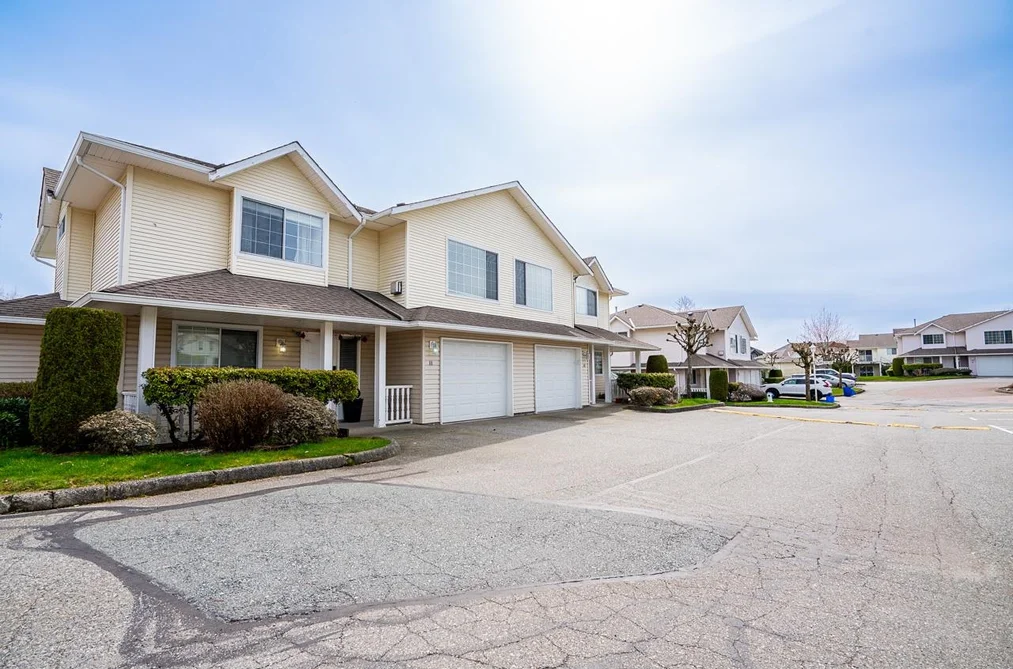 11 31255 UPPER MACLURE ROAD, Abbotsford BC V2T 5N4, Abbotsford BC — Residential for Sale - Photo 2