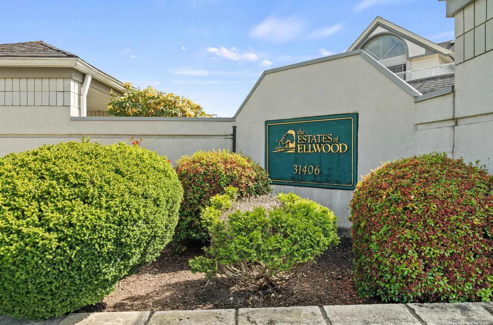 11 31406 UPPER MACLURE ROAD, Abbotsford BC V2T 5L8, Abbotsford BC — Residential for Sale - Photo 2