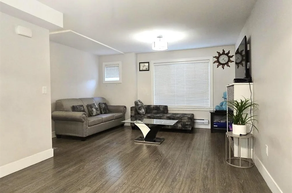 11 32138 GEORGE FERGUSON WAY, Abbotsford BC V2T 2K6, Abbotsford BC — Residential for Sale - Photo 3