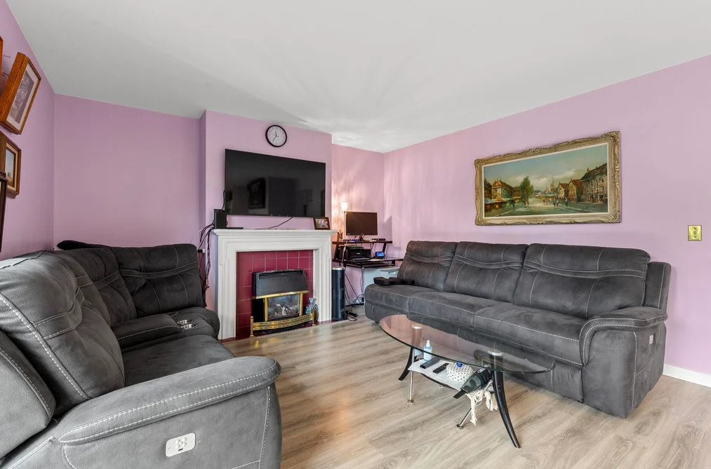 11 32821 6 AVENUE, Mission BC V2V 6L1, Mission BC — Residential for Sale - Photo 2