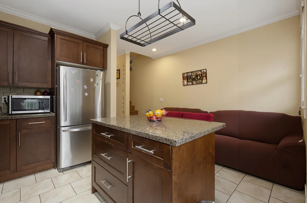 11 5623 TESKEY WAY, Chilliwack BC V2R 0K9, Chilliwack BC — Residential for Sale — Photo 6 of 33