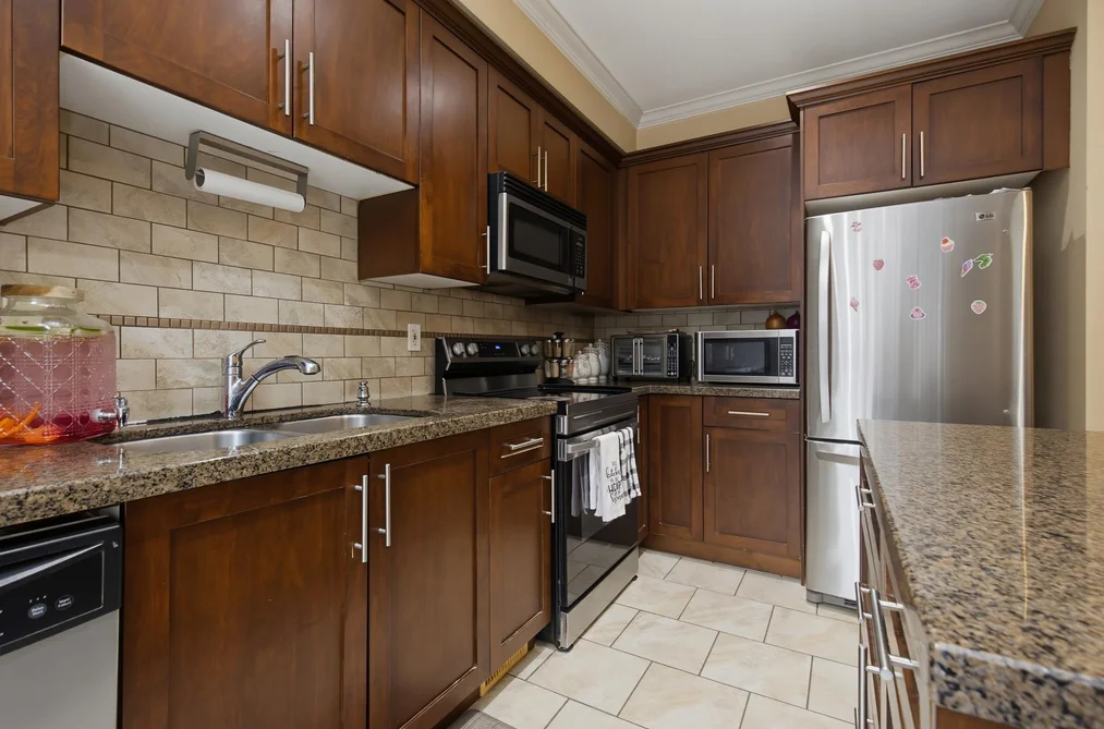 11 5623 TESKEY WAY, Chilliwack BC V2R 0K9, Chilliwack BC — Residential for Sale — Photo 8 of 33