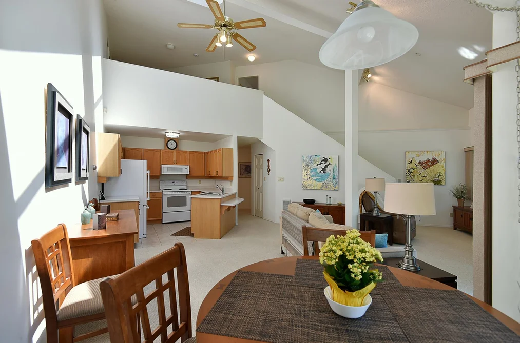 11 5761 WHARF AVENUE, Sechelt BC V0N 3A0, Sechelt BC — Residential for Sale - Photo 5
