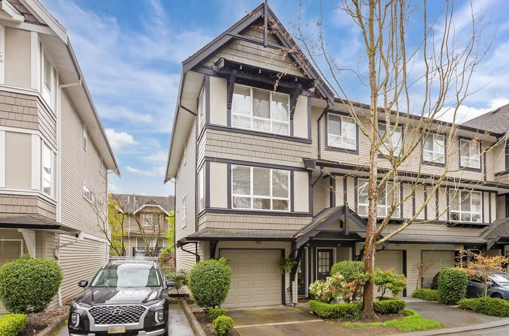Townhouse for sale at 11 6747 203 Street Langley British Columbia - MLS: R3114167