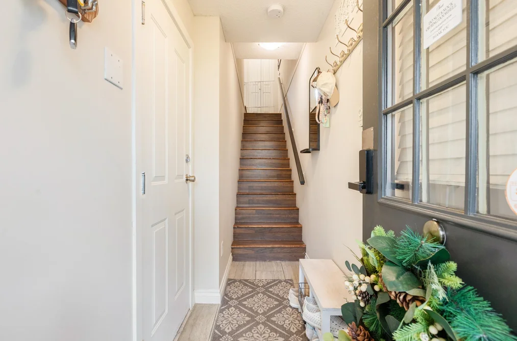 11 6747 203 STREET, Langley BC V2Y 3B5, Langley BC — Residential for Sale - Photo 2