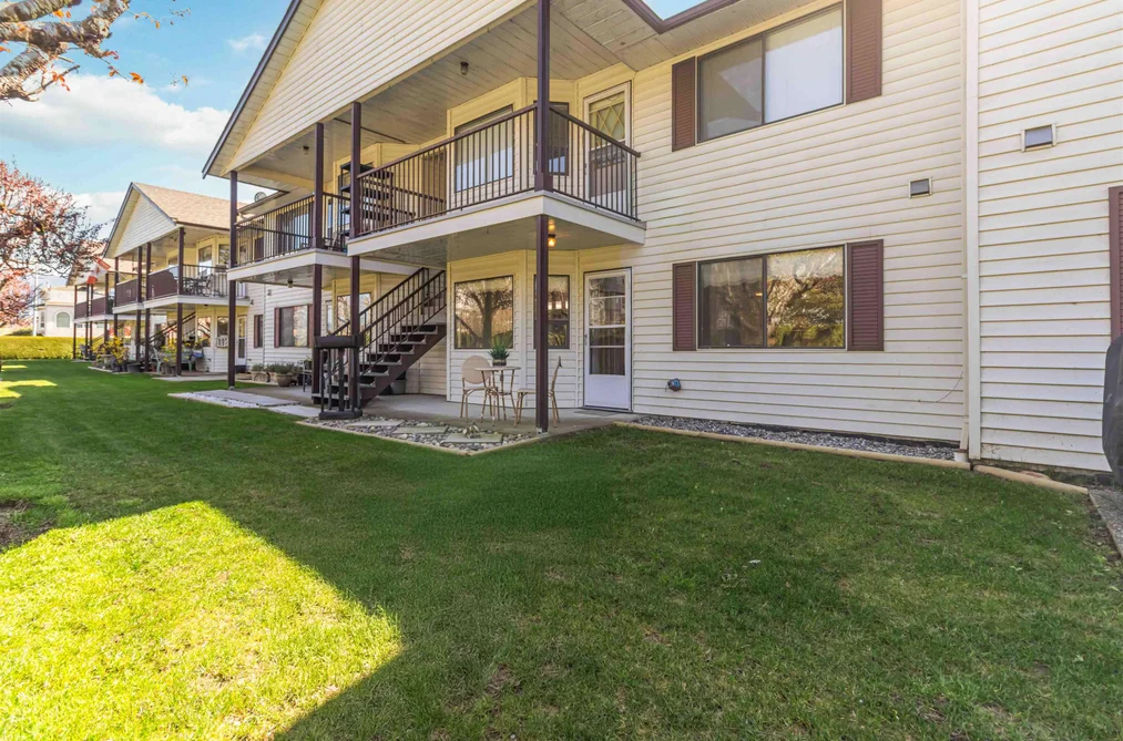 Townhouse for sale at 11 7455 Huron Street Chilliwack British Columbia - MLS: R3103533