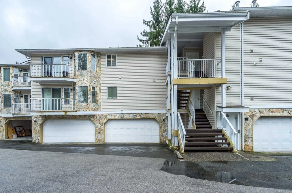 110 10584 153 STREET, Surrey BC V3R 9V1, Surrey BC — Residential for Sale - Photo 2