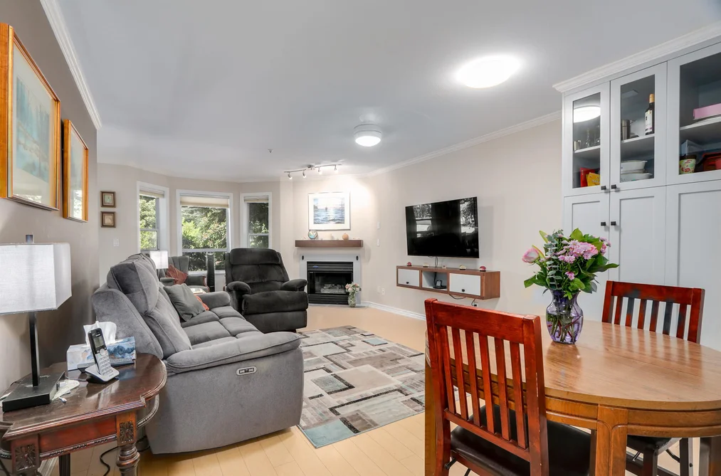 110 1150 LYNN VALLEY ROAD, North Vancouver BC V7J 1Z9, North Vancouver BC — Residential for Sale — Photo 8 of 28