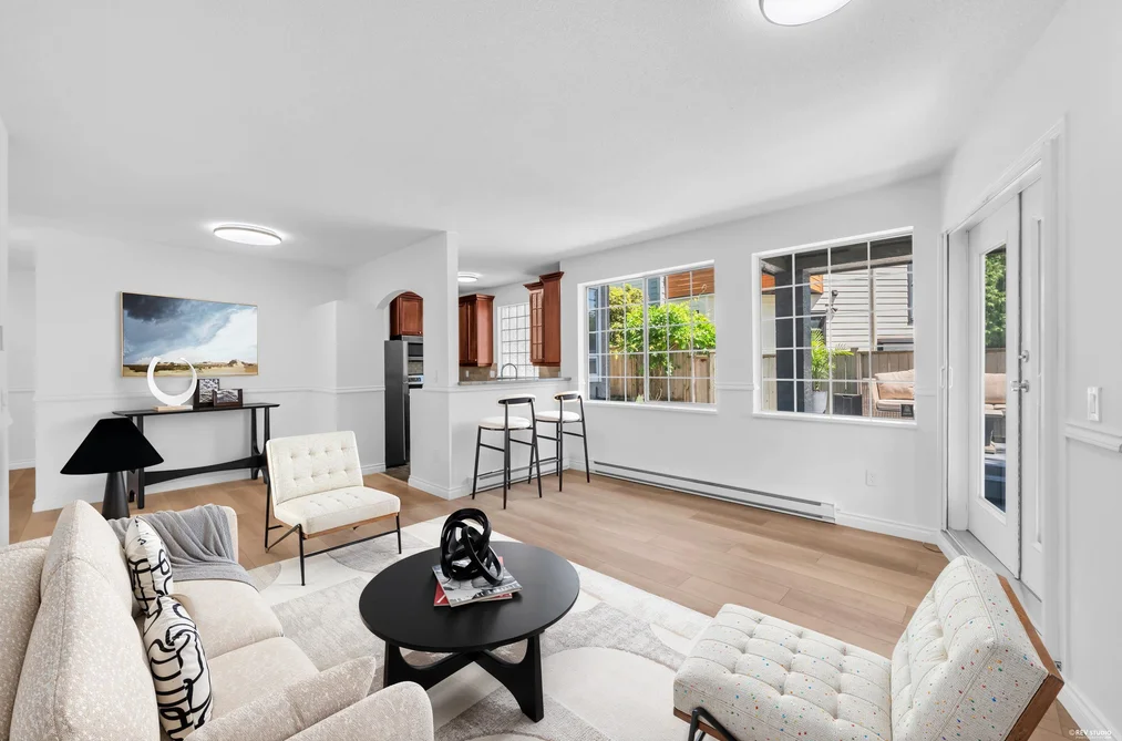 Condo for sale at 110 125 W 18th Street North Vancouver British Columbia - MLS: R3132017