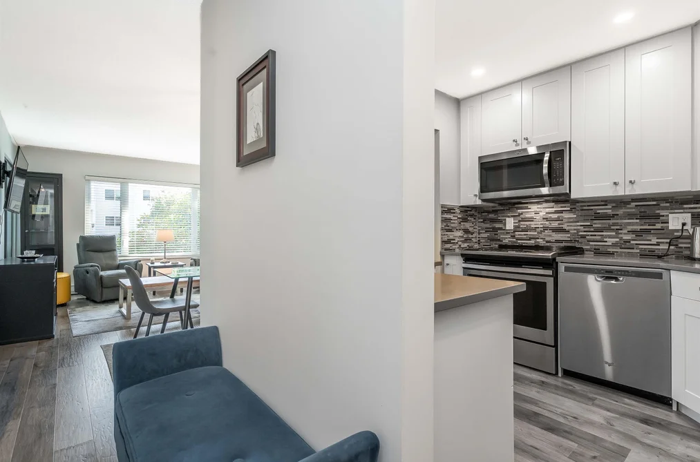 110 1355 WINTER STREET, White Rock BC V4B 3Y2, White Rock BC — Residential for Sale - Photo 3