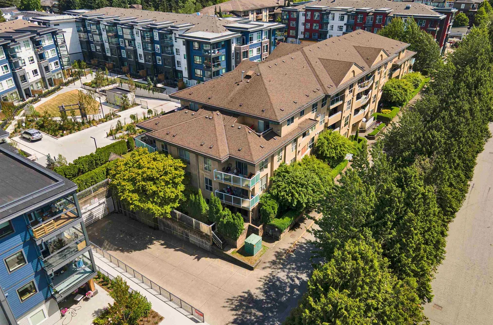 110 13780 76 AVENUE, Surrey BC V3W 1E5, Surrey BC — Residential for Sale — Photo 5 of 33