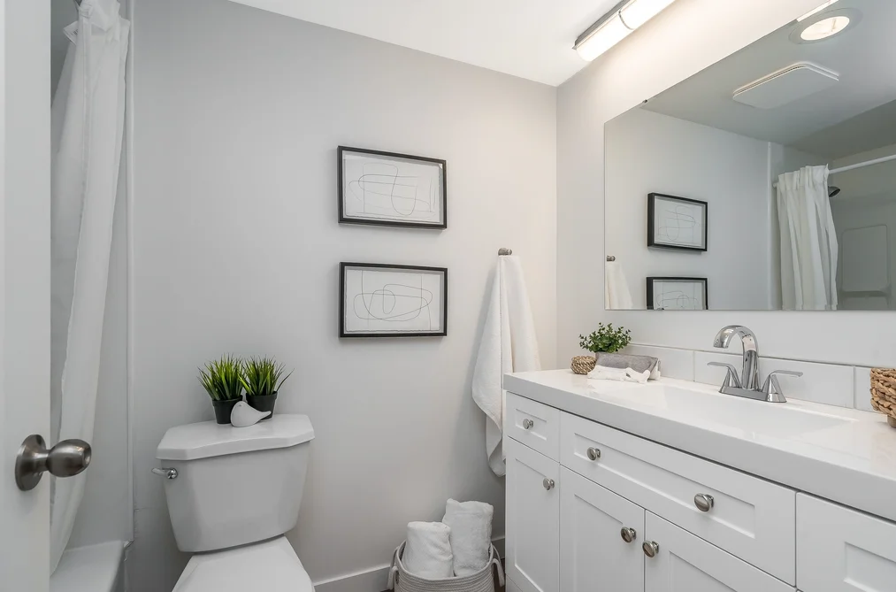 110 15020 NORTH BLUFF ROAD, White Rock BC V4B 5A4, White Rock BC — Residential for Sale - Photo 5