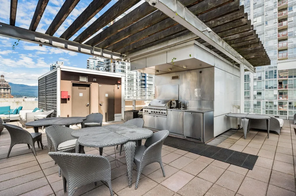 110 161 W GEORGIA STREET, Vancouver BC V6B 0K9, Vancouver BC — Residential for Sale — Photo 37 of 40