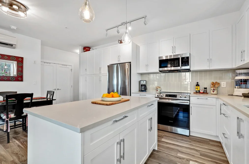110 20356 72B AVENUE, Langley BC V2Y 4J9, Langley BC — Residential for Sale - Photo 2