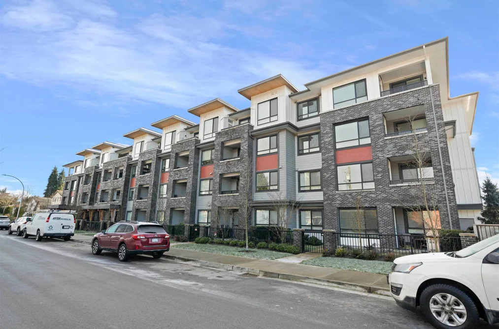 Condo for sale at 110 2160 Grant Avenue Port Coquitlam British Columbia - MLS: R3102342
