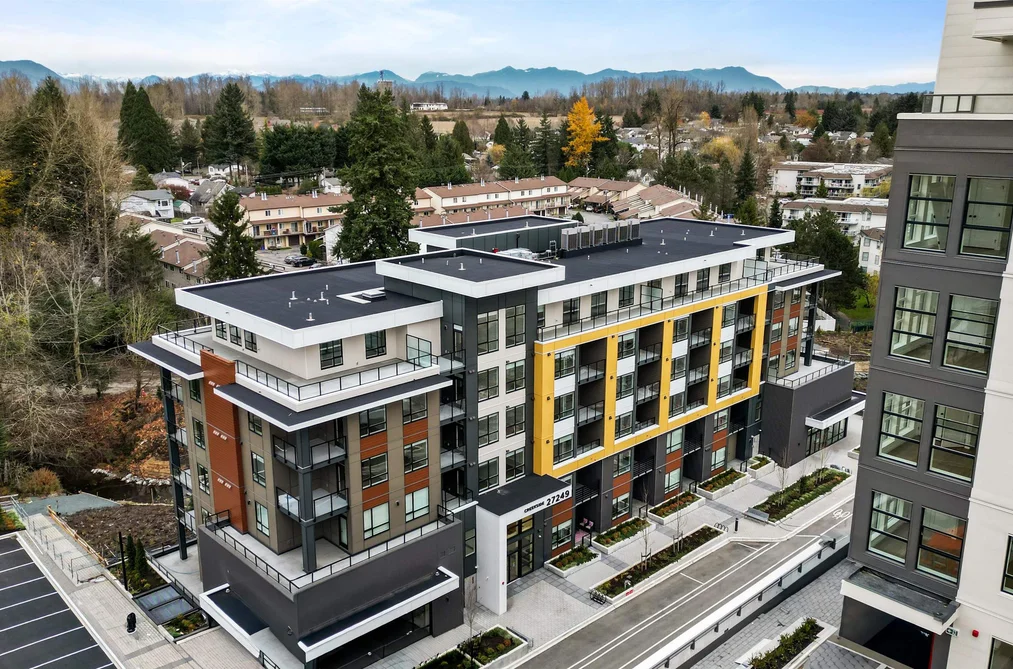 Condo for sale at 110 27249 Aldergrove Town Center Drive Langley British Columbia - MLS: R3072107
