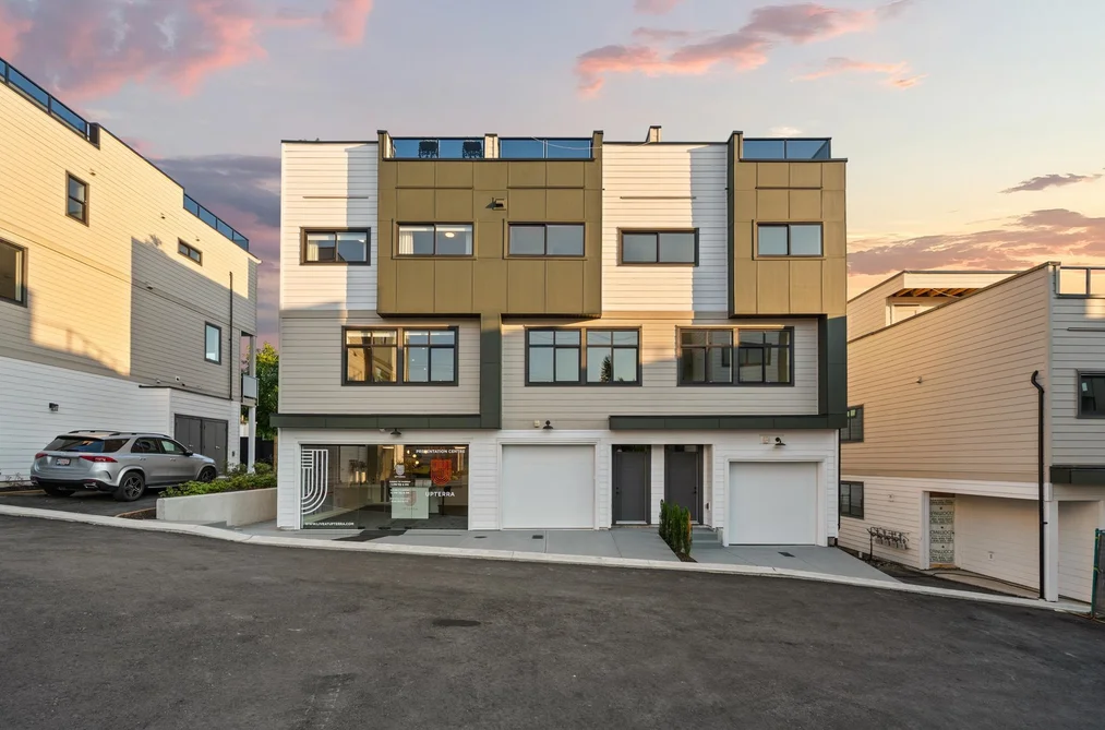 Townhouse for sale at 110 34588 Marshall Road Abbotsford British Columbia - MLS: R3146791