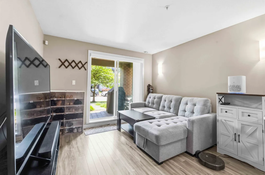 110 5889 IRMIN STREET, Burnaby, BC — Residential for Sale — Photo 10 of 29