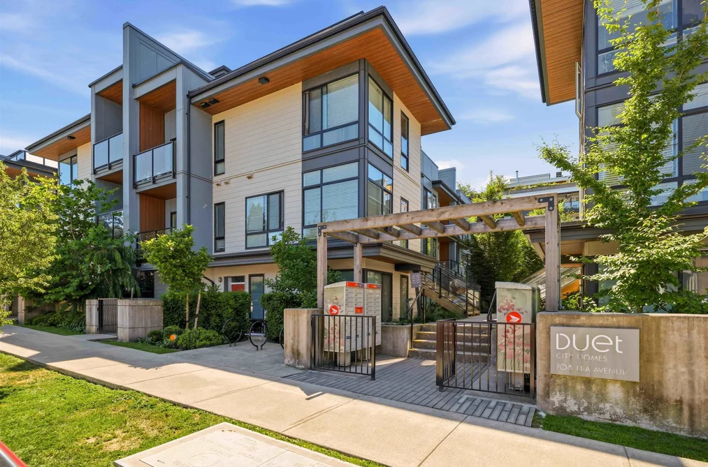 Townhouse for sale at 110 708 Lea Avenue Coquitlam British Columbia - MLS: R3131898