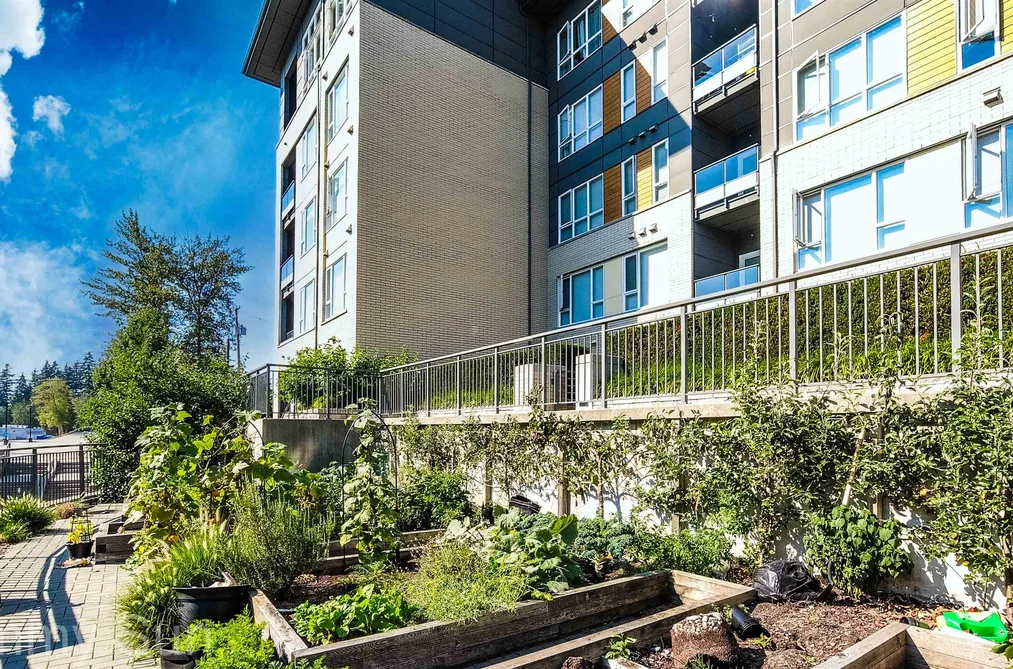 Condo for sale at 110 9168 Slopes Mews Burnaby British Columbia - MLS: R3109480