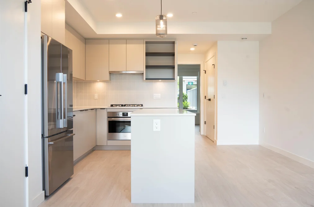 110 921 GRANT STREET, Coquitlam BC V3J 0S2, Coquitlam BC — Residential for Sale - Photo 3