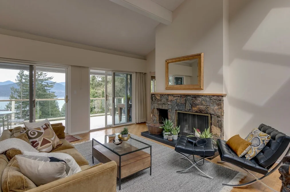 110 OCEANVIEW PLACE, Lions Bay BC V0N 2E0, Lions Bay BC — Residential for Sale - Photo 2