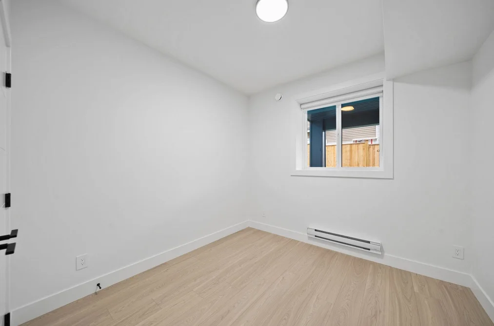11007 244 STREET, Maple Ridge, BC — Residential for Sale — Photo 17 of 40
