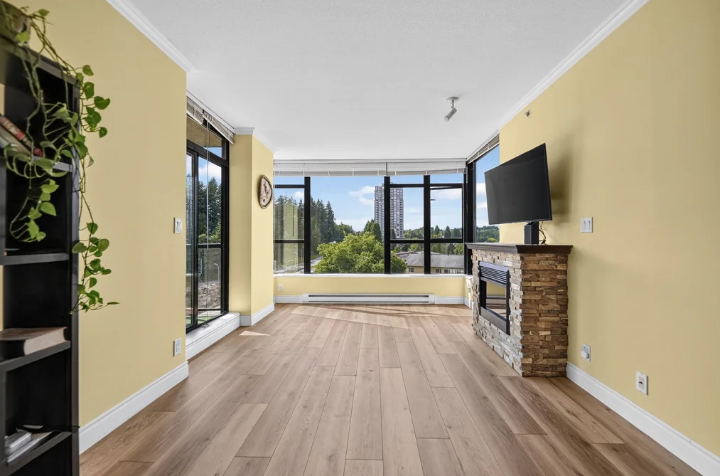 1101 11 E ROYAL AVENUE, New Westminster, BC — Residential for Sale - Photo 2