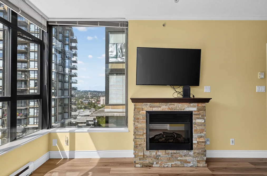 1101 11 E ROYAL AVENUE, New Westminster, BC — Residential for Sale — Photo 4 of 40