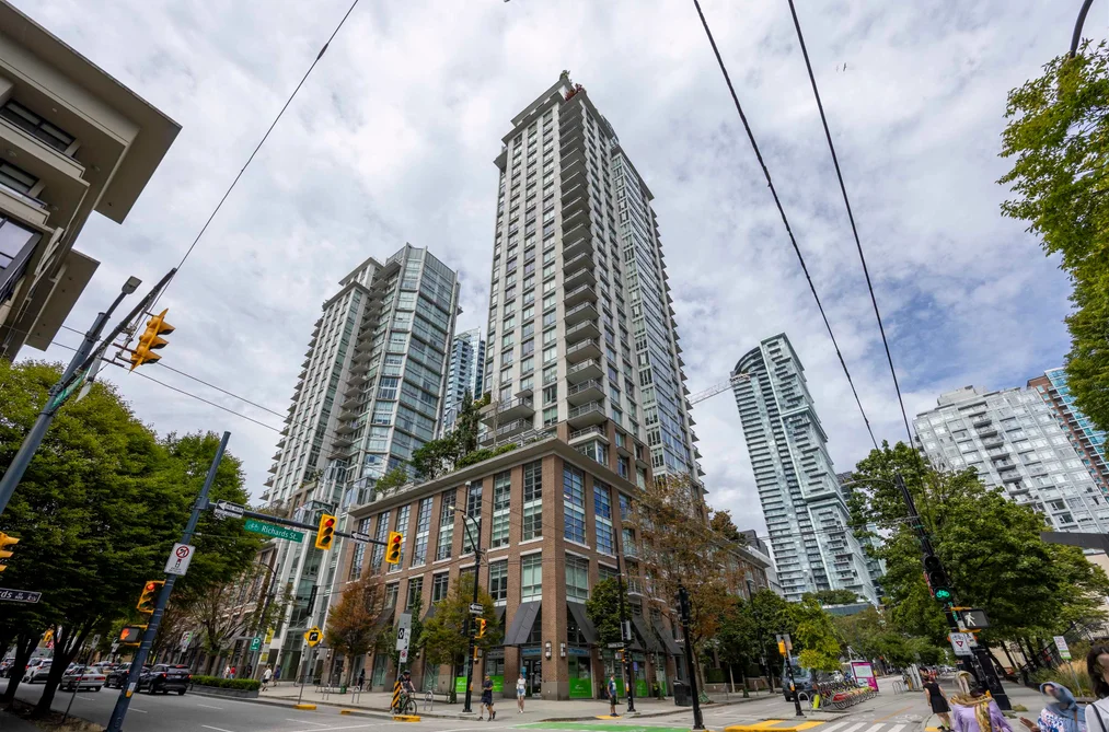 Condo for sale at 1101 535 Smithe Street Vancouver British Columbia - MLS: R3157761