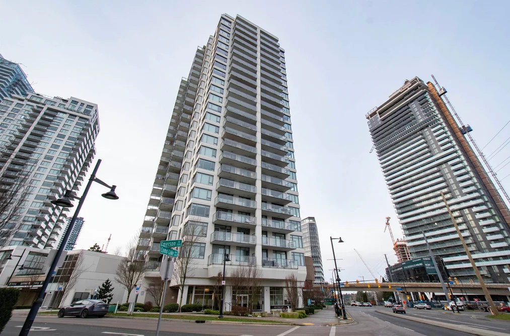 Condo for sale at 1101 602 Como Lake Avenue Coquitlam British Columbia - MLS: R3110423