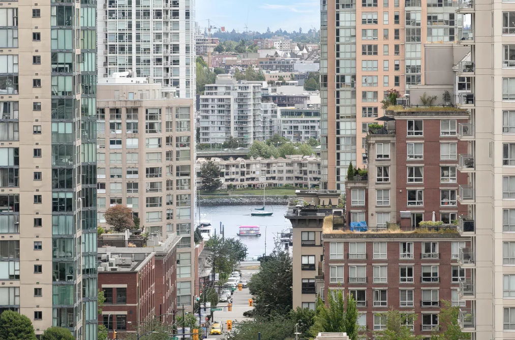Condo for sale at 1102 1212 Howe Street Vancouver British Columbia - MLS: R3144902