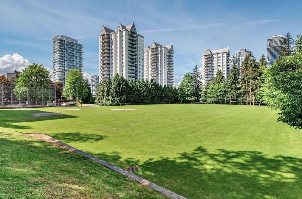 1102 551 AUSTIN AVENUE, Coquitlam BC V3K 6R7, Coquitlam BC — Residential for Sale - Photo 2