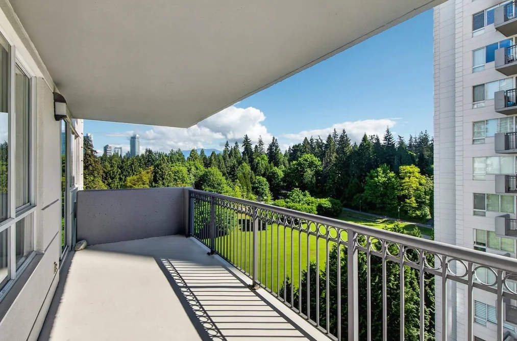 1102 551 AUSTIN AVENUE, Coquitlam BC V3K 6R7, Coquitlam BC — Residential for Sale - Photo 3