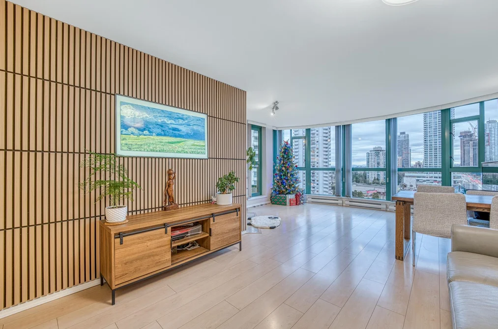 Condo for sale at 1102 5899 Wilson Avenue Burnaby British Columbia - MLS: R3074070