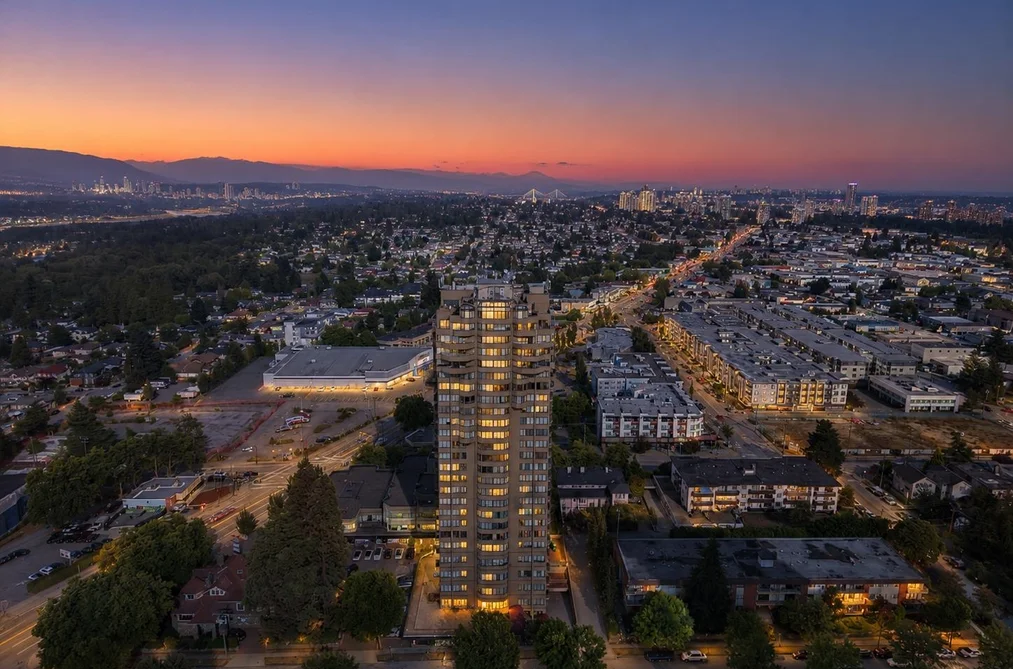 Condo for sale at 1102 6540 Burlington Avenue Burnaby British Columbia - MLS: R3157775