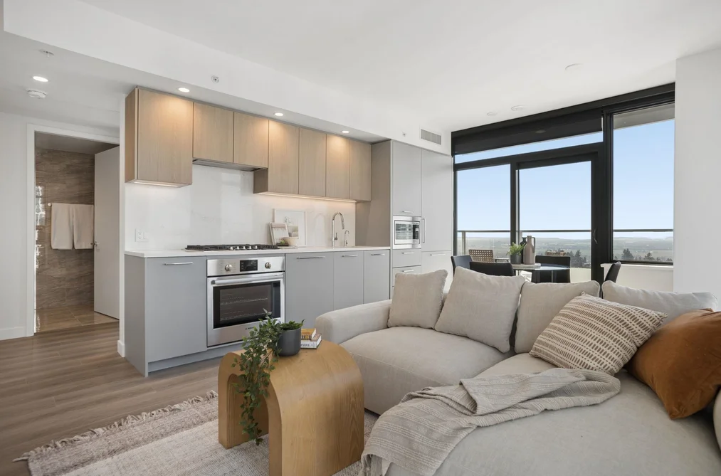 Condo for sale at 1102 6608 Sussex Avenue Burnaby British Columbia - MLS: R3167810